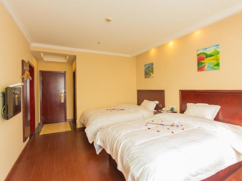 Greentree Inn Taizhou New District Hospital Of People' S Hospital Mingliu Express Hotel מראה חיצוני תמונה
