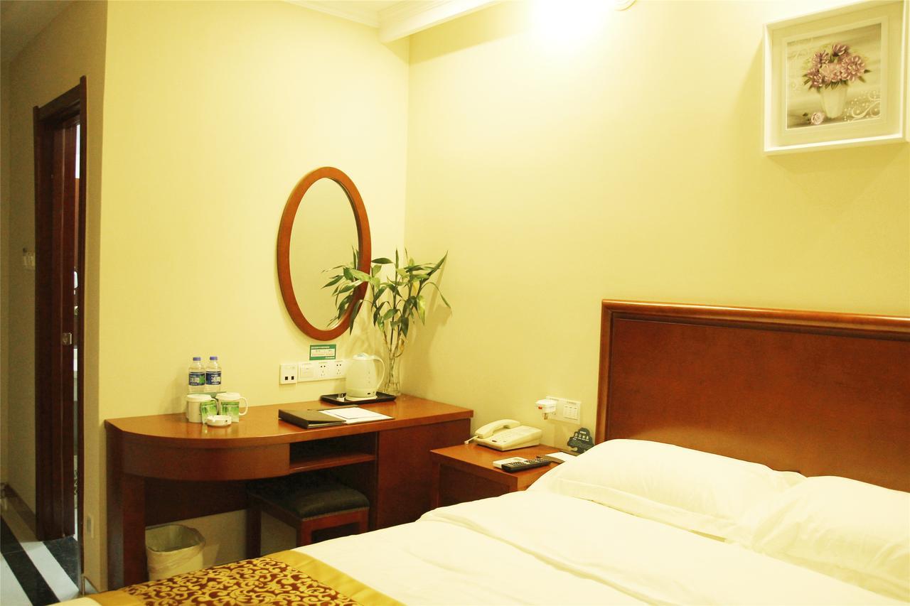 Greentree Inn Taizhou New District Hospital Of People' S Hospital Mingliu Express Hotel מראה חיצוני תמונה