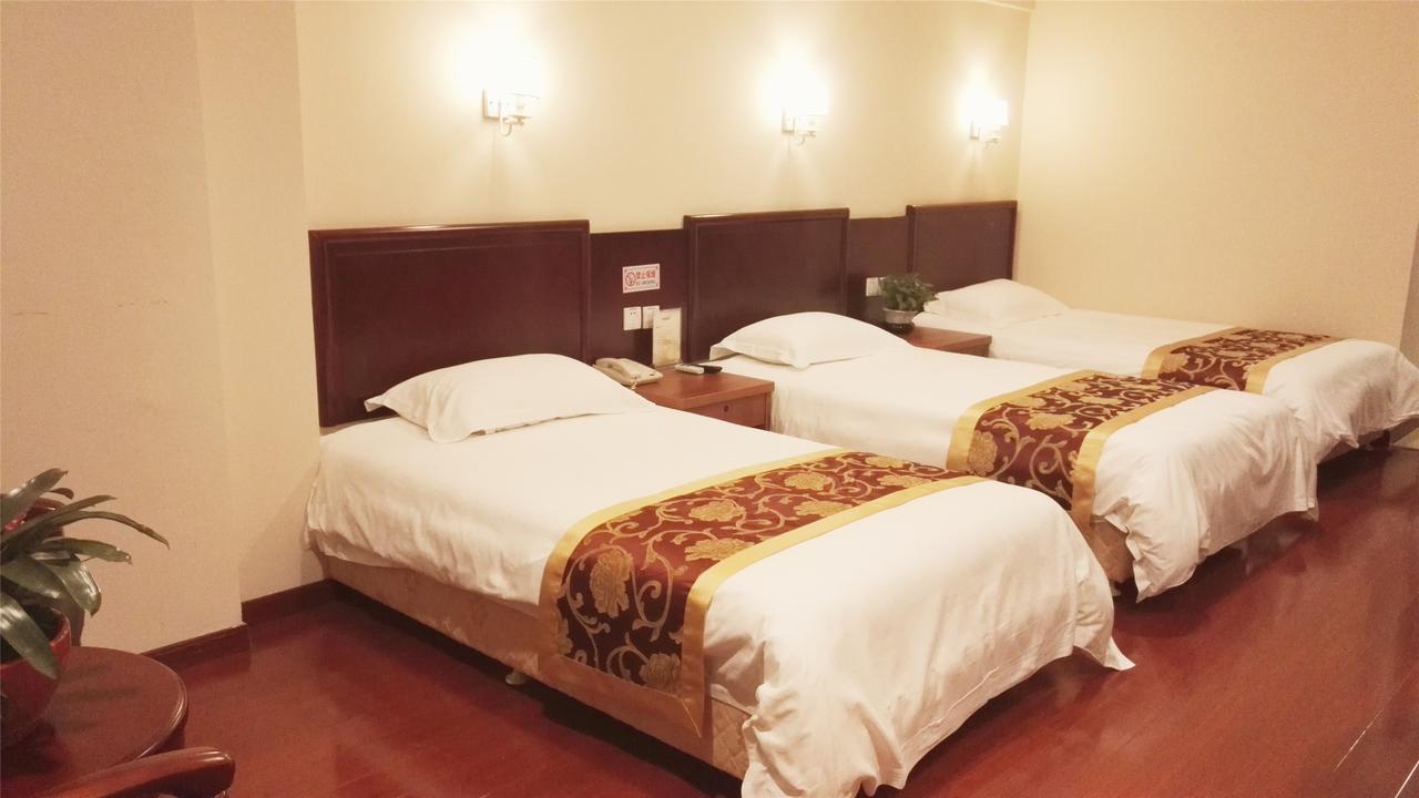 Greentree Inn Taizhou New District Hospital Of People' S Hospital Mingliu Express Hotel מראה חיצוני תמונה